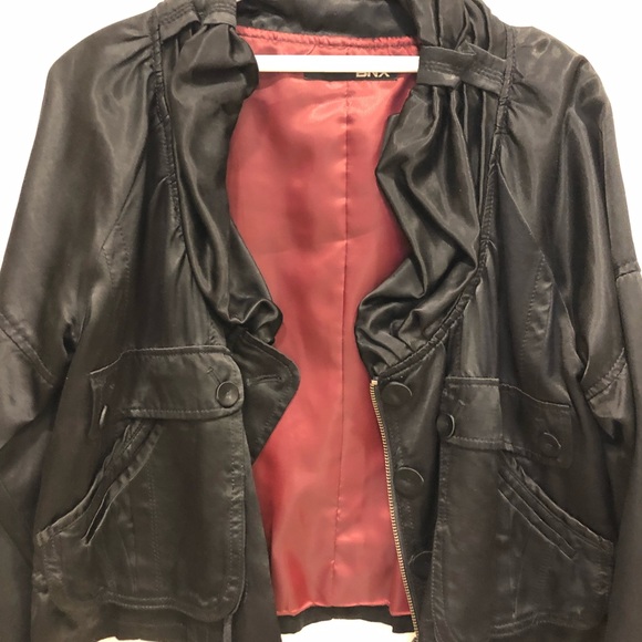 Jacket - Picture 2 of 7